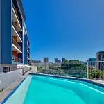 Castle Rock 2-Bedroom With Iconic Views